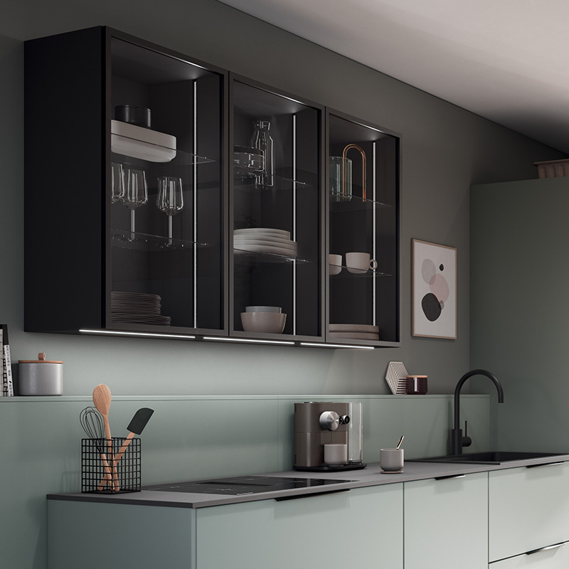 Scala_Eukalyptus_Montreal_Feineiche_Natur_Glas-Oberschrank_Quadratisch